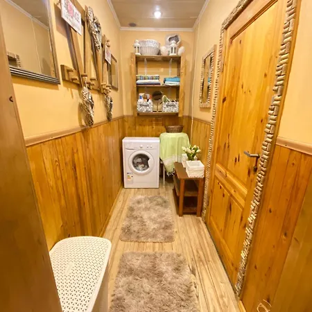 Guest House 